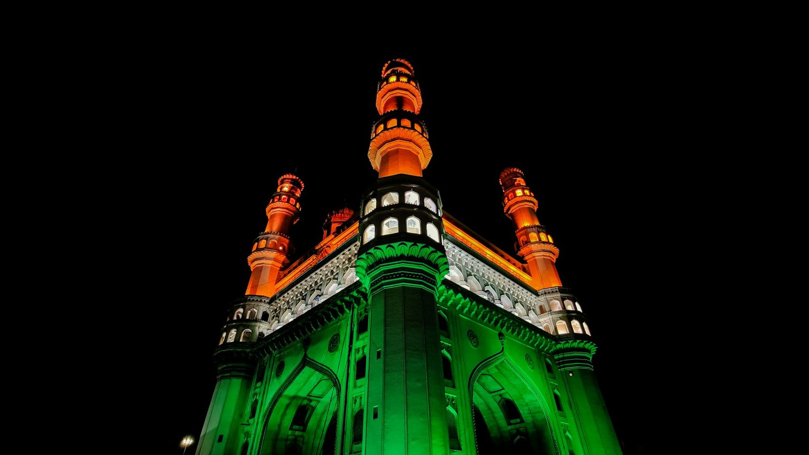 Read more about the article Key Legal Steps Before Buying Property in Hyderabad